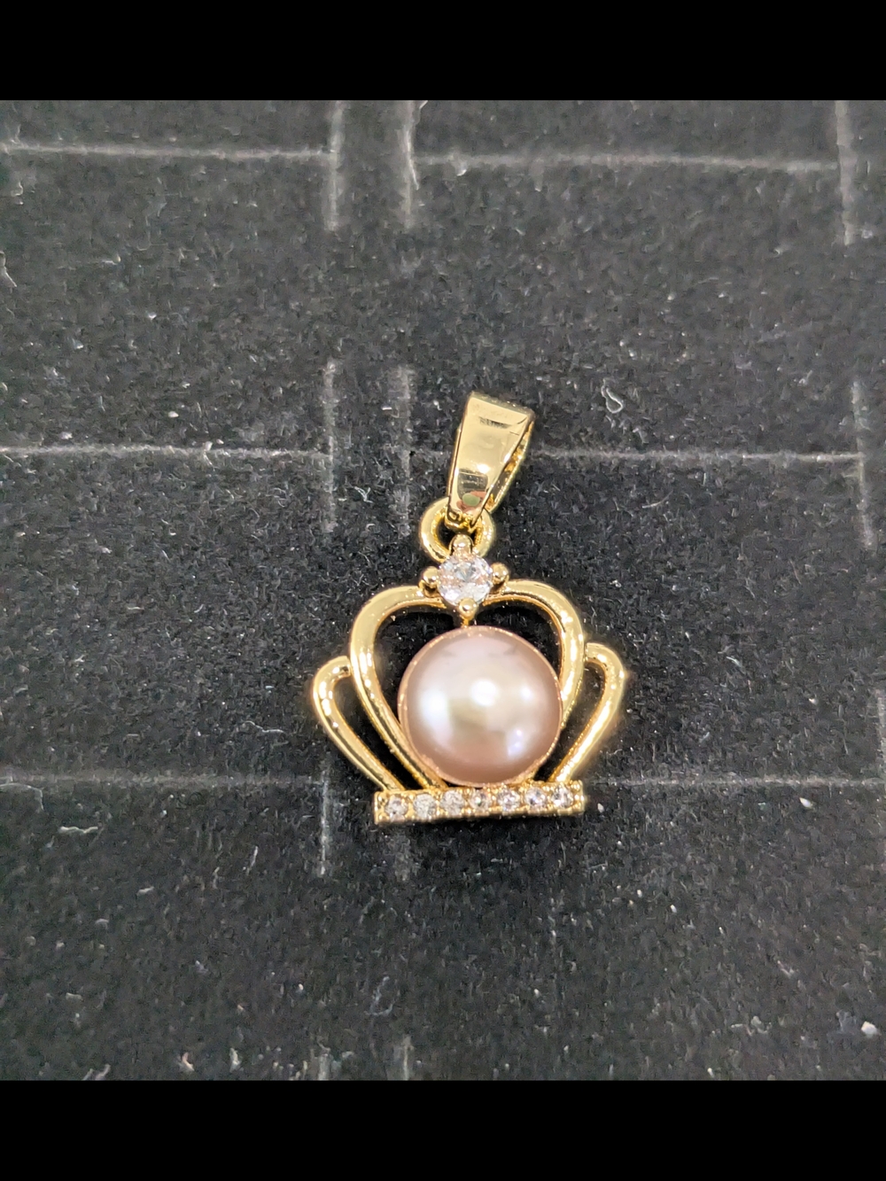 Gold Pink Pearl Crown Pendant